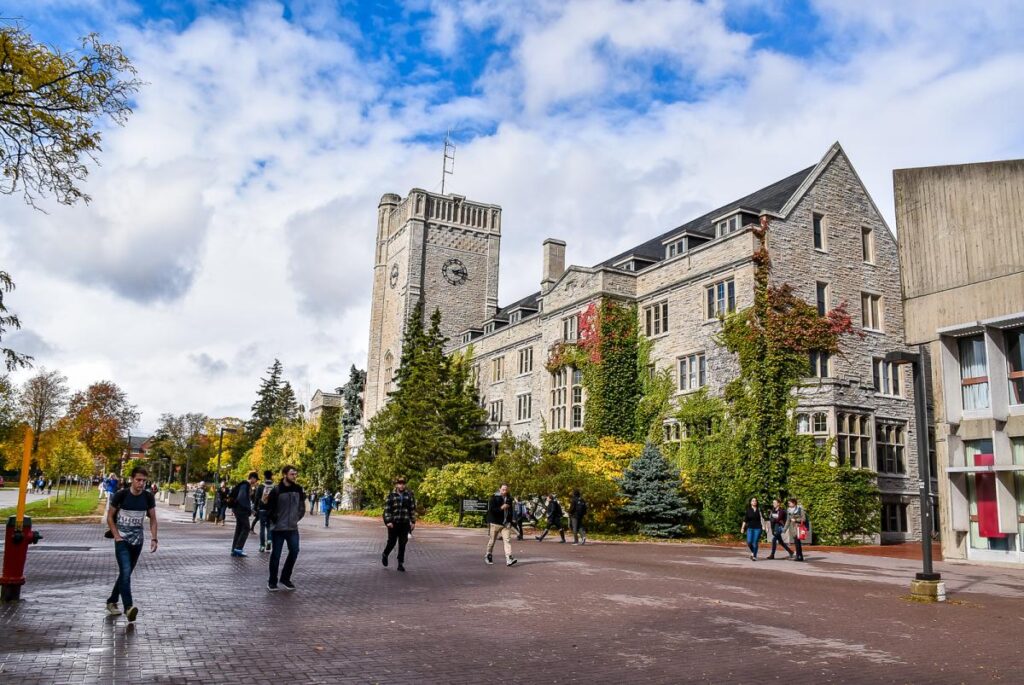 University of Guelph – Ngôi trường đại học đào tạo toàn diện số 1 Canada